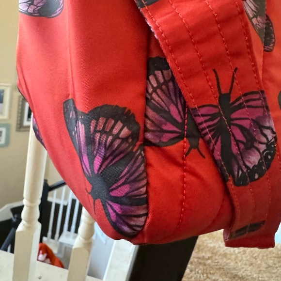 Lug Paddle Carry All Tote - Poppy Red w/ butterfly charm - EUC - Picture 7 of 9